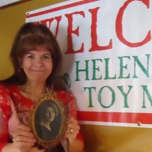 Meet your Posher, Robin